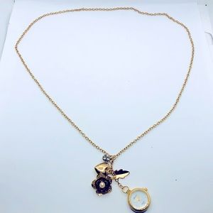 Unknown brand cute/ simple necklace.